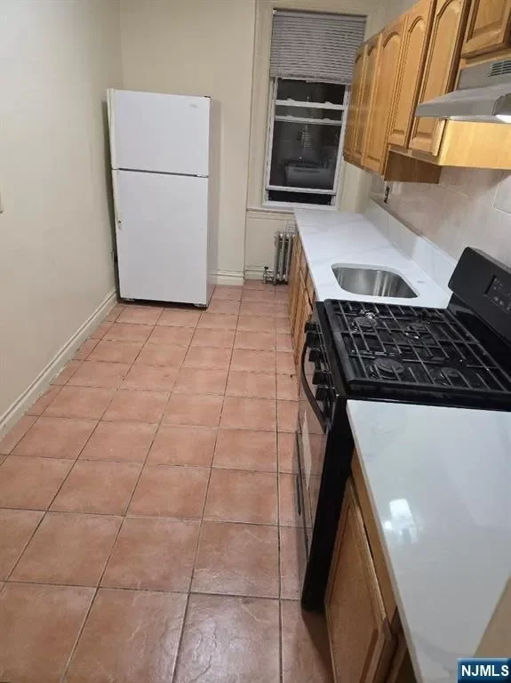 1BR Condo for Sale in Union City, NJ