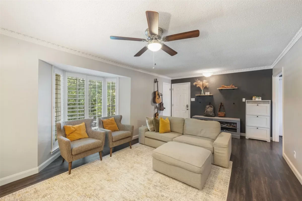 2BR Condo for Sale in Dallas, TX