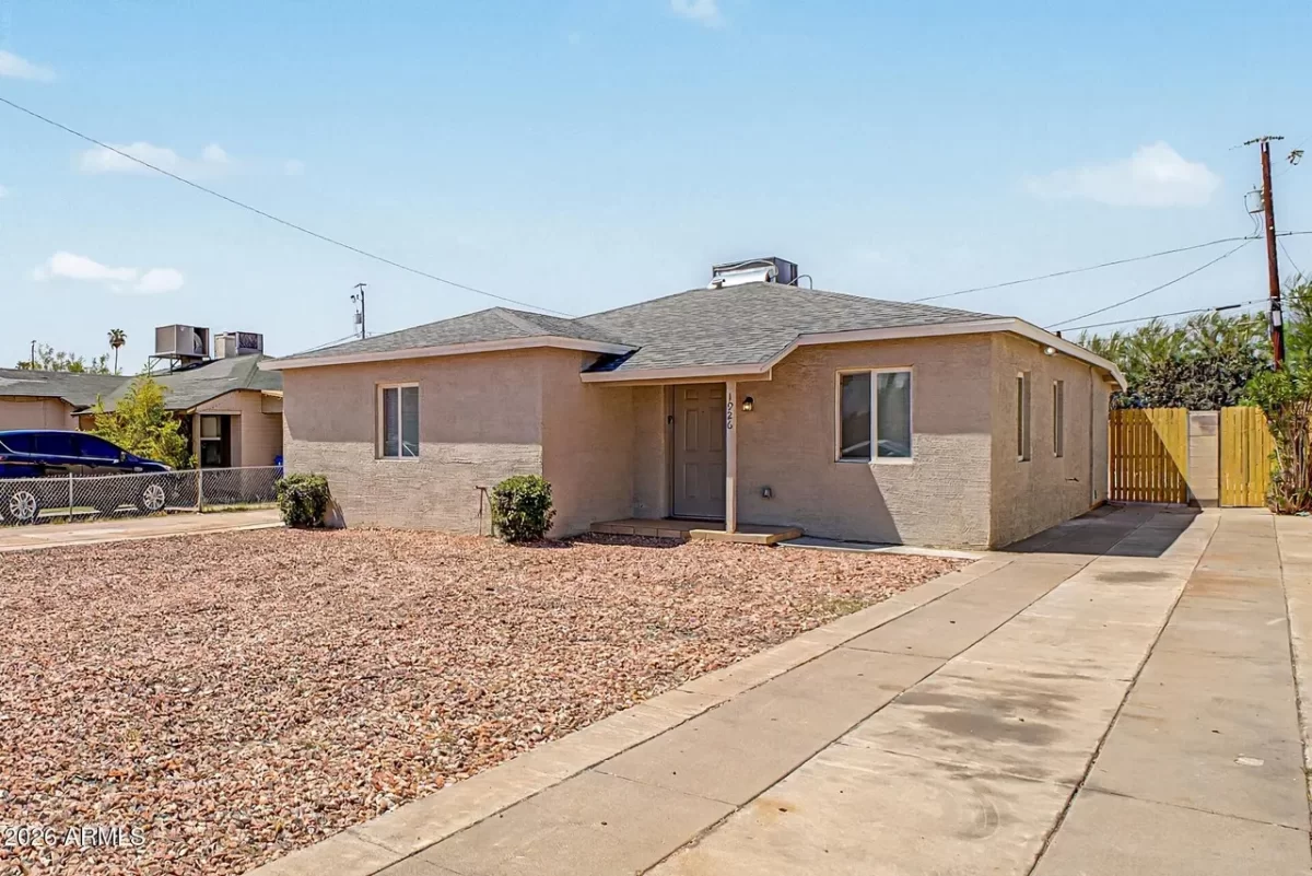 4BR House for Sale in Phoenix, AZ