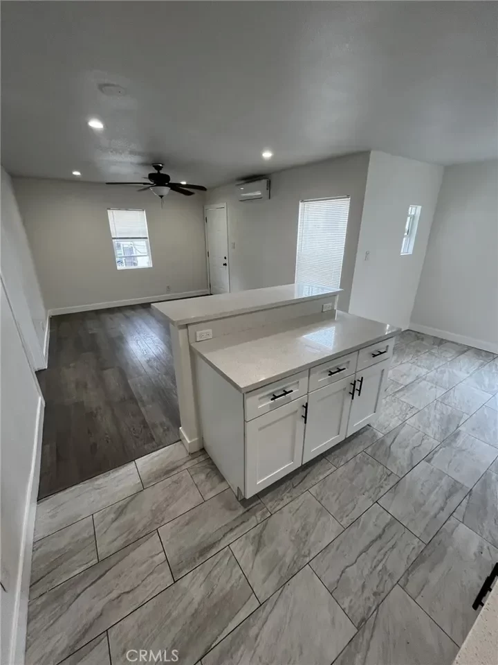 2BR House for Rent in Los Angeles, CA