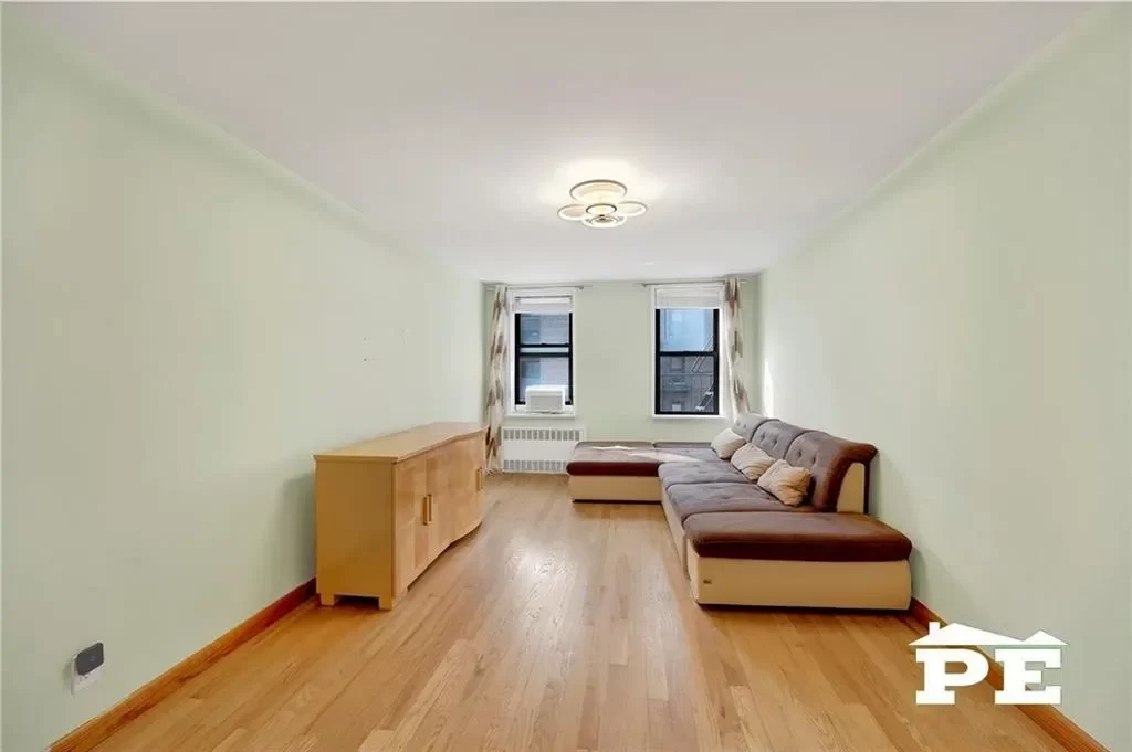 2BR Condo for Sale in Brooklyn, NY