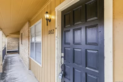 2BR Condo for Sale in San Antonio, TX