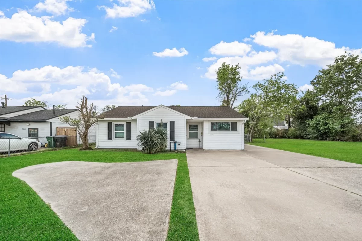 3BR House for Sale in Houston, TX