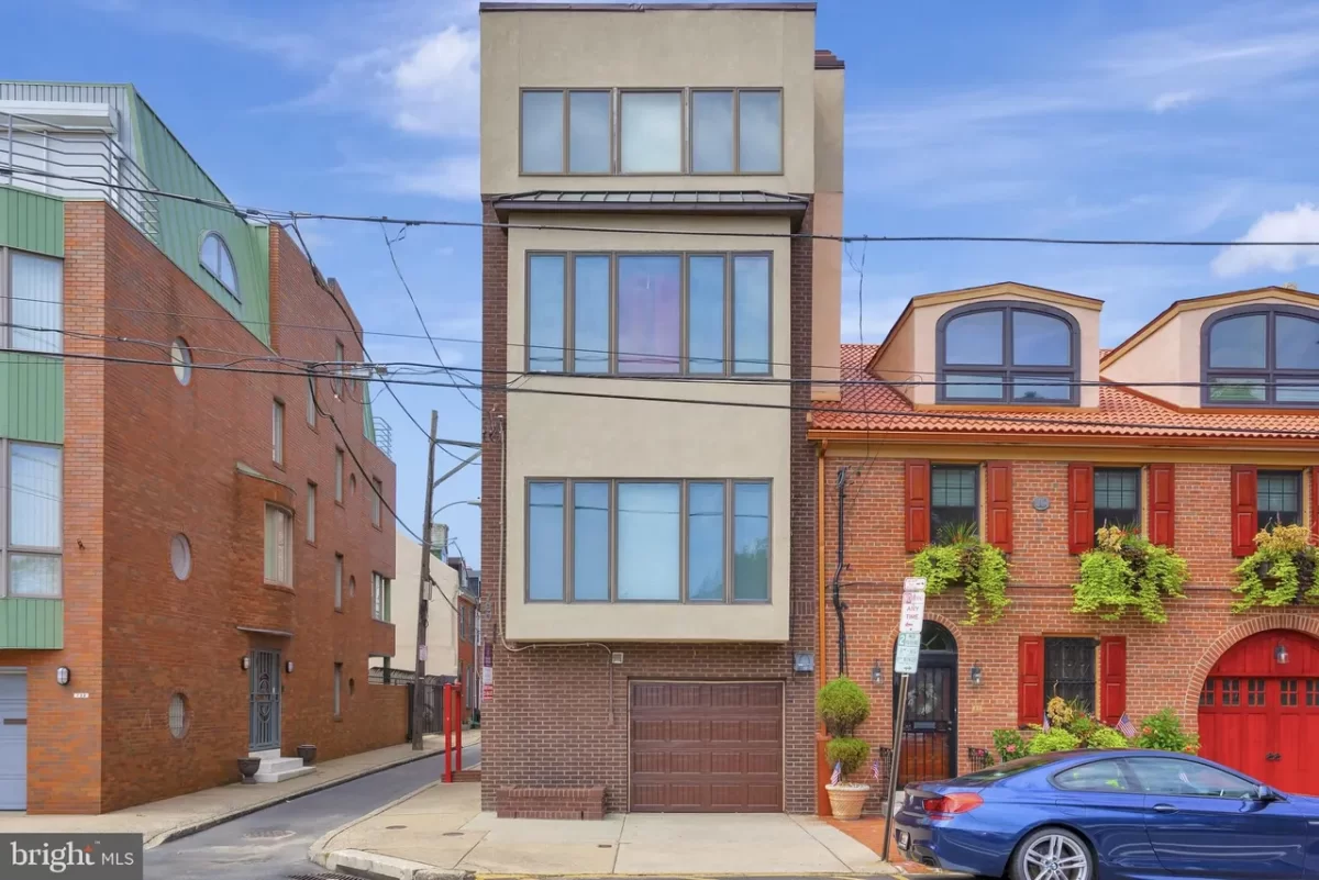 4BR Townhouse for Rent in Philadelphia, PA