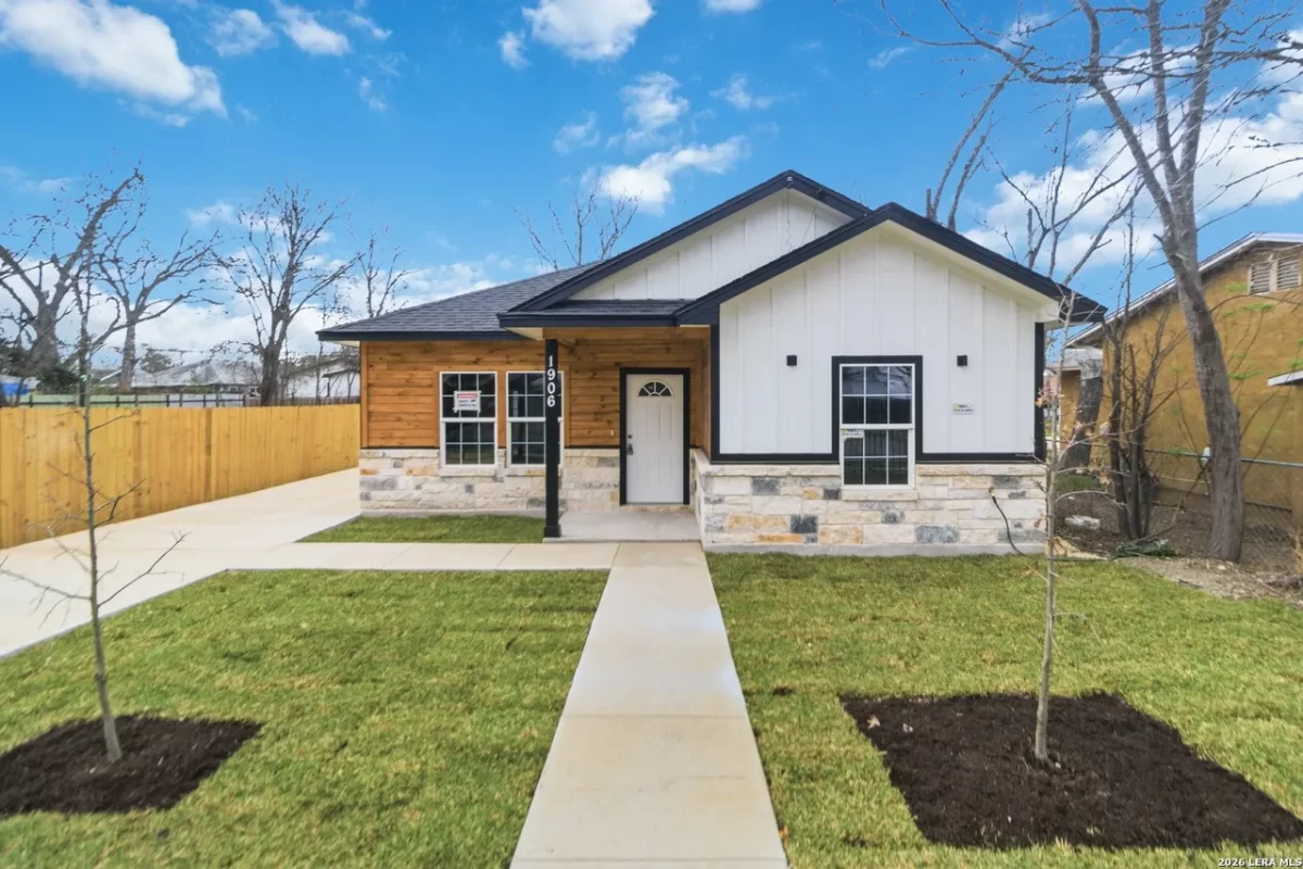 3BR House for Sale in San Antonio, TX