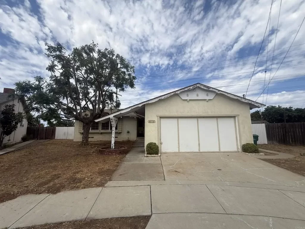4BR House for Sale in San Diego, CA