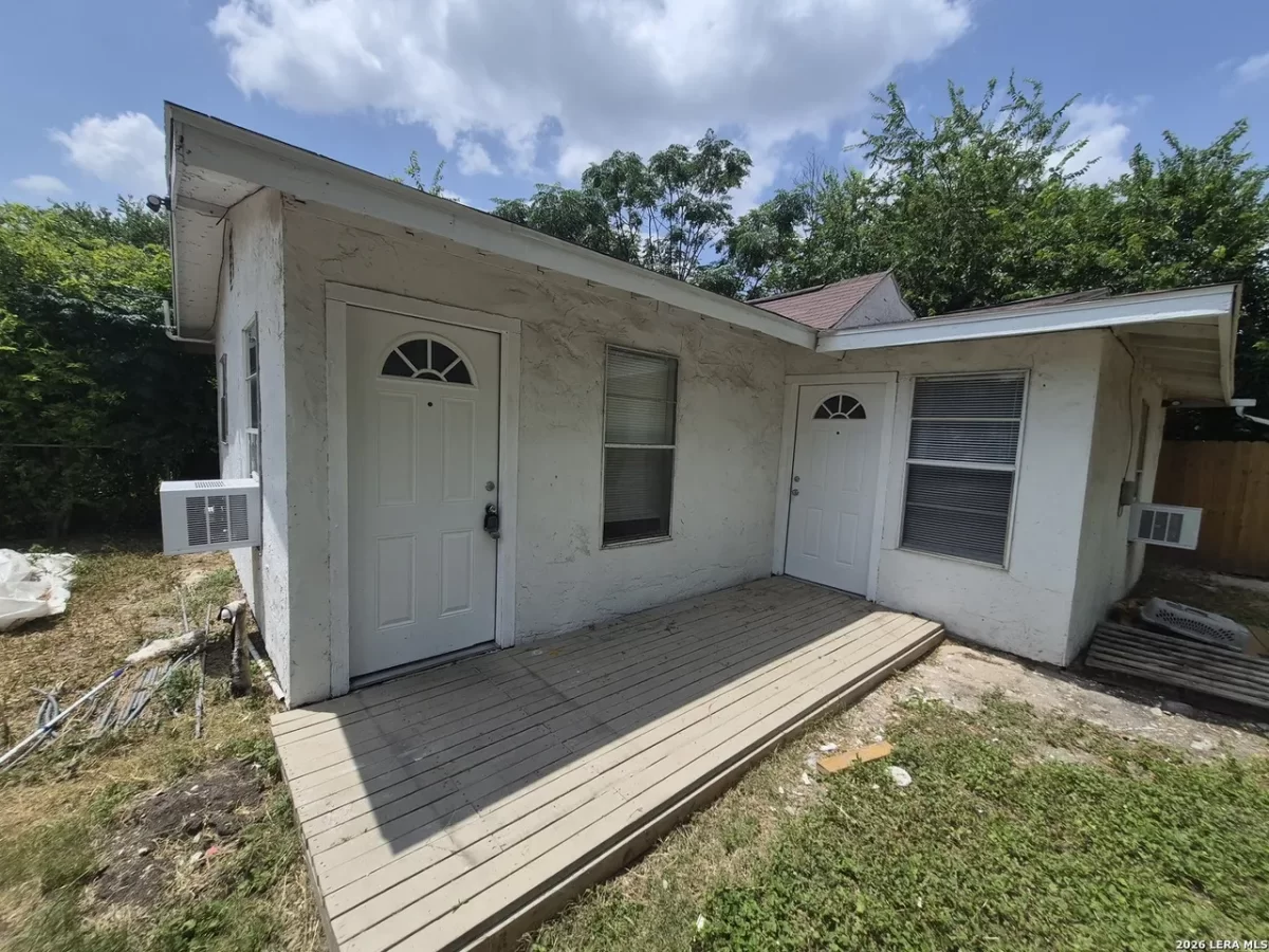 2BR House for Rent in San Antonio, TX