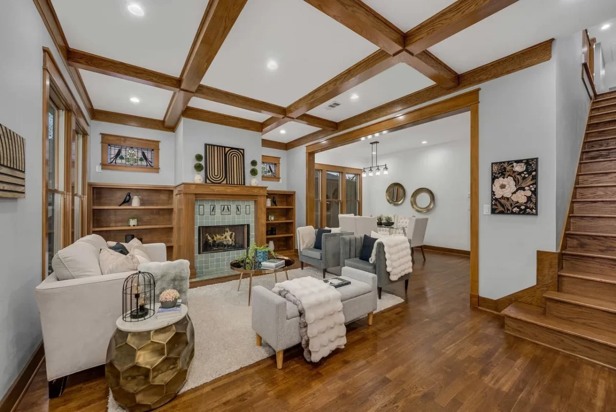 6BR Multi-Family for Sale in Dallas, TX