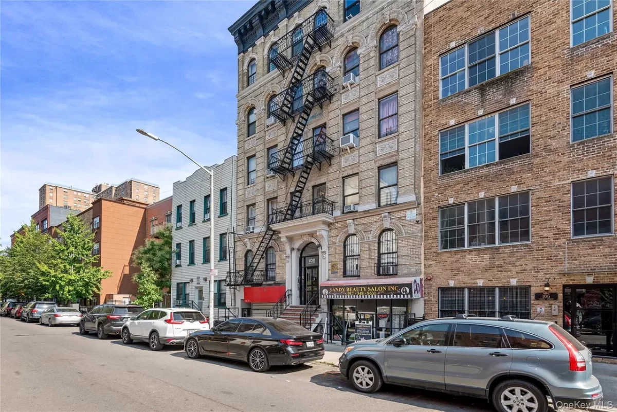 2BR Condo for Sale in Brooklyn, NY
