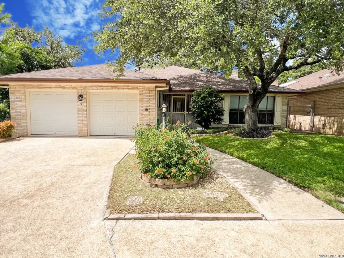 3BR House for Sale in Windcrest, TX
