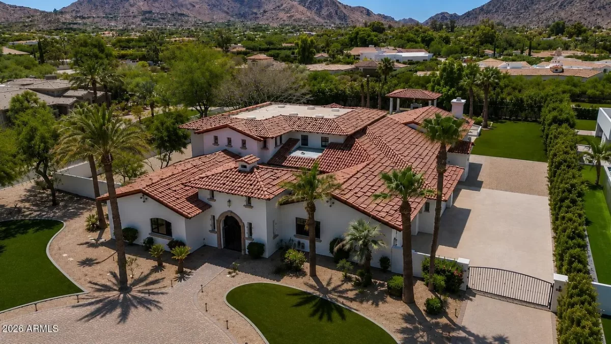6BR House for Sale in Paradise Valley, AZ