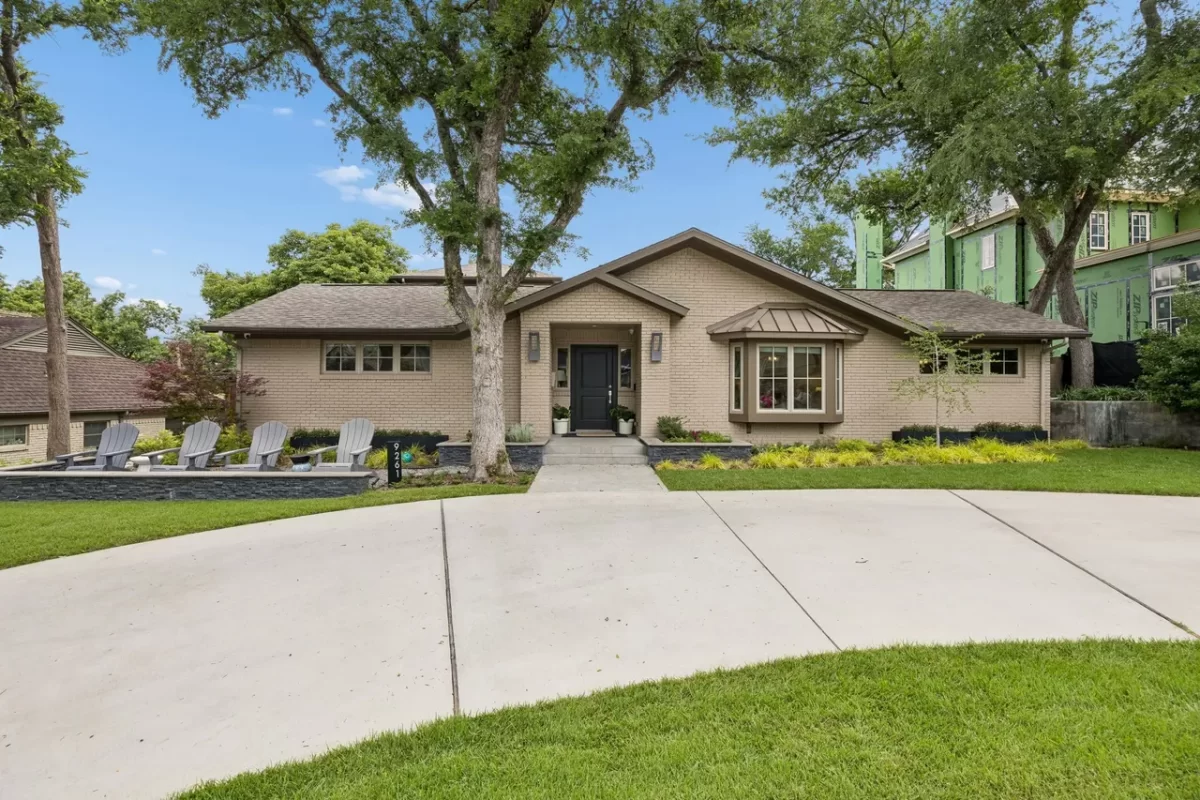 6BR House for Sale in Dallas, TX