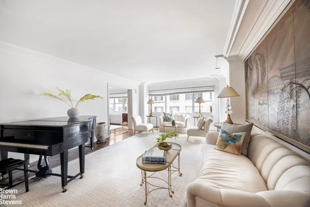 3BR Multi-Family for Sale in Manhattan, NY