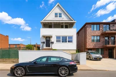 8BR Multi-Family for Sale in Brooklyn, NY