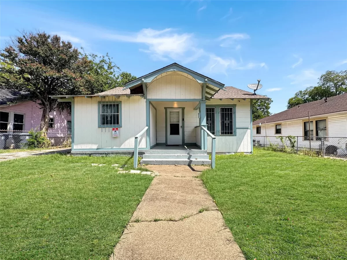 3BR House for Sale in Dallas, TX