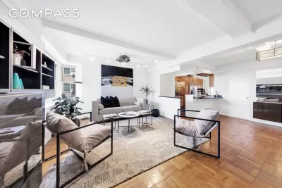 2BR Condo for Sale in Manhattan, NY