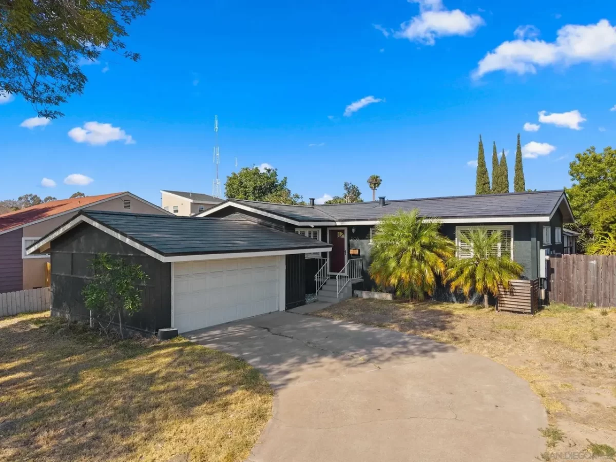 4BR House for Sale in San Diego, CA
