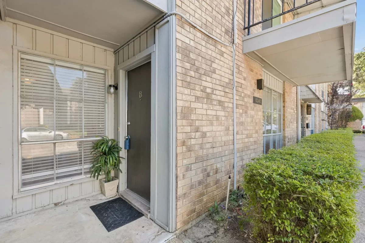 2BR Condo for Sale in Dallas, TX