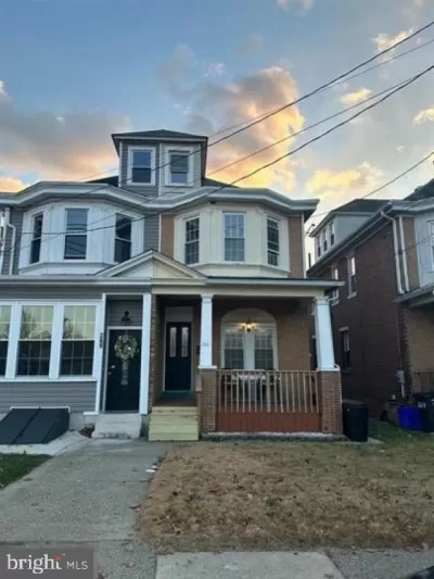5BR Townhouse for Sale in Collingswood, NJ