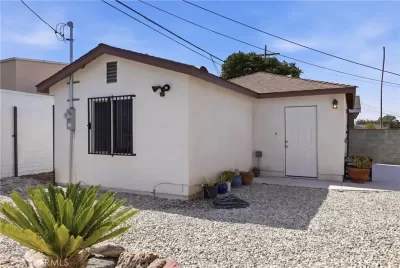 2BR House for Rent in Los Angeles, CA