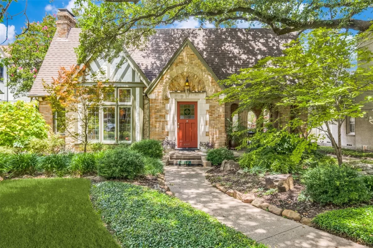 3BR House for Sale in Dallas, TX