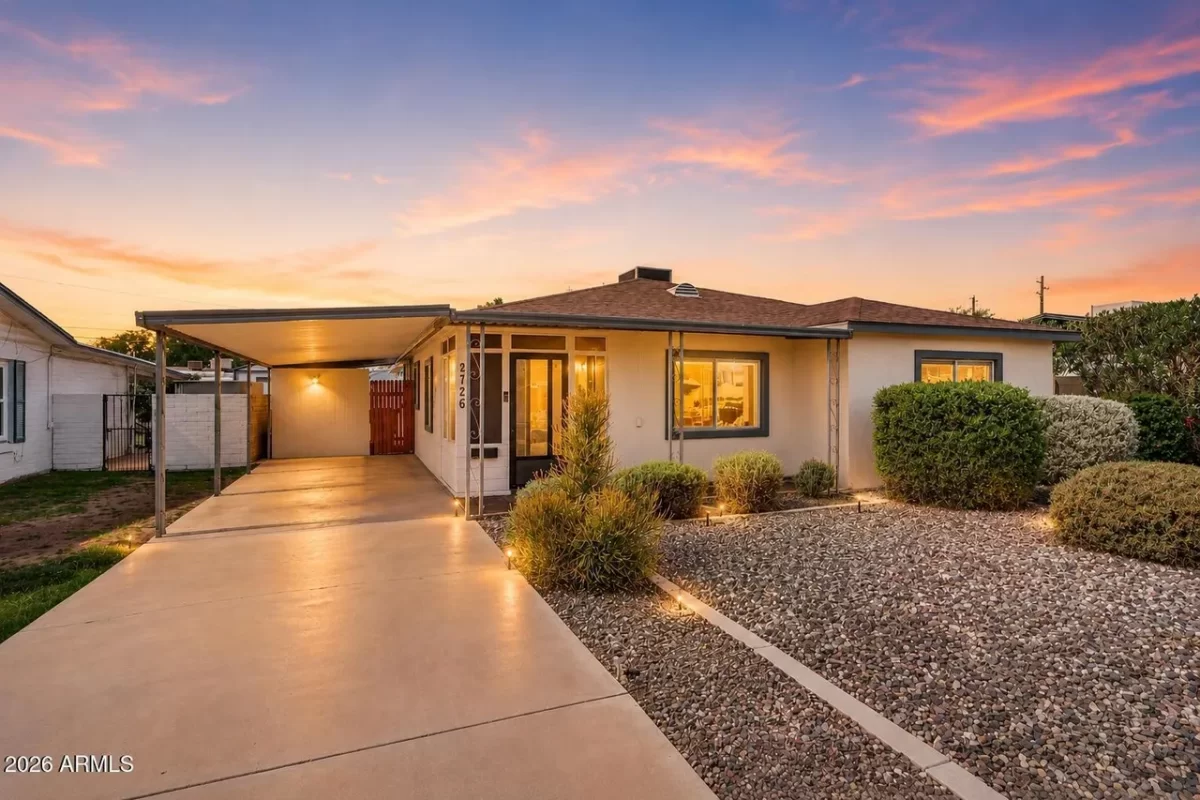 4BR House for Sale in Phoenix, AZ