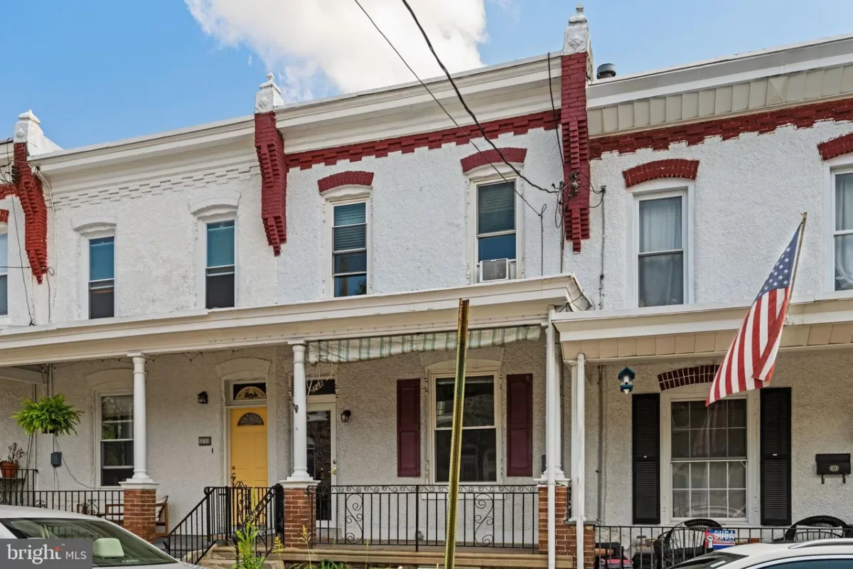 3BR Townhouse for Sale in Philadelphia, PA