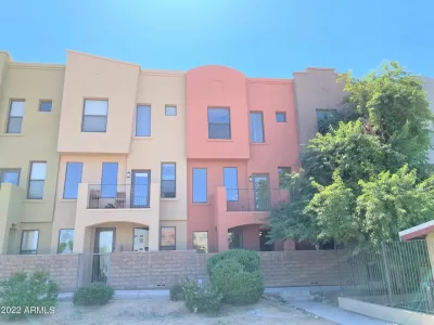 3BR Townhouse for Rent in Phoenix, AZ