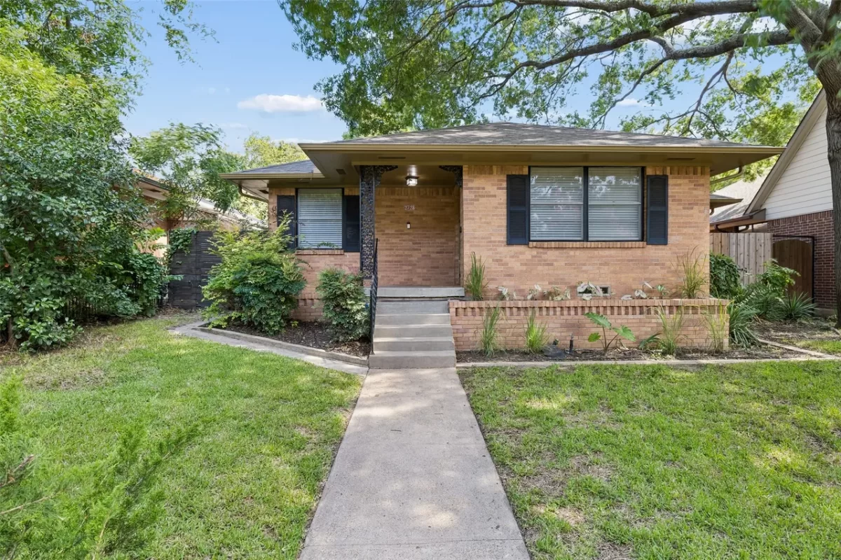 3BR House for Rent in Dallas, TX