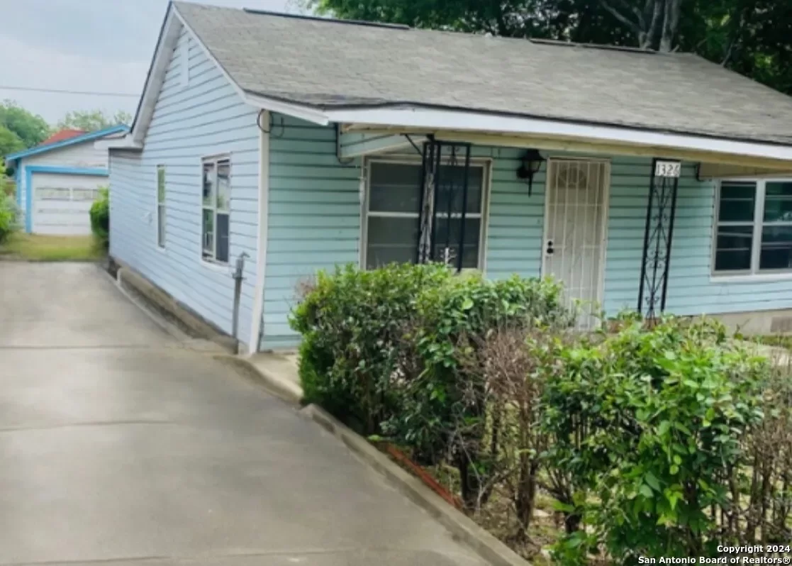 3BR House for Sale in San Antonio, TX