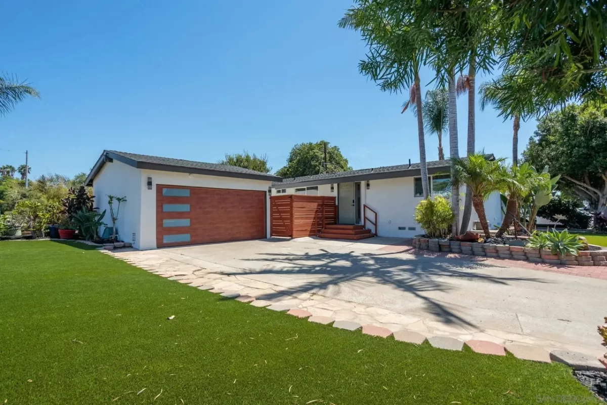 4BR House for Sale in San Diego, CA