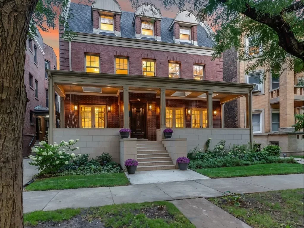 1BR House for Sale in Chicago, IL