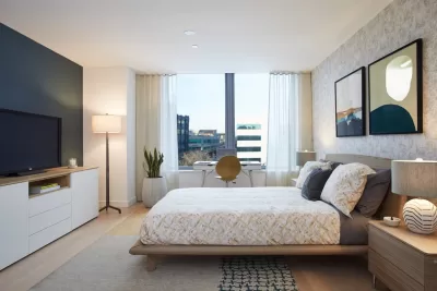 Condo for Sale in Queens, NY