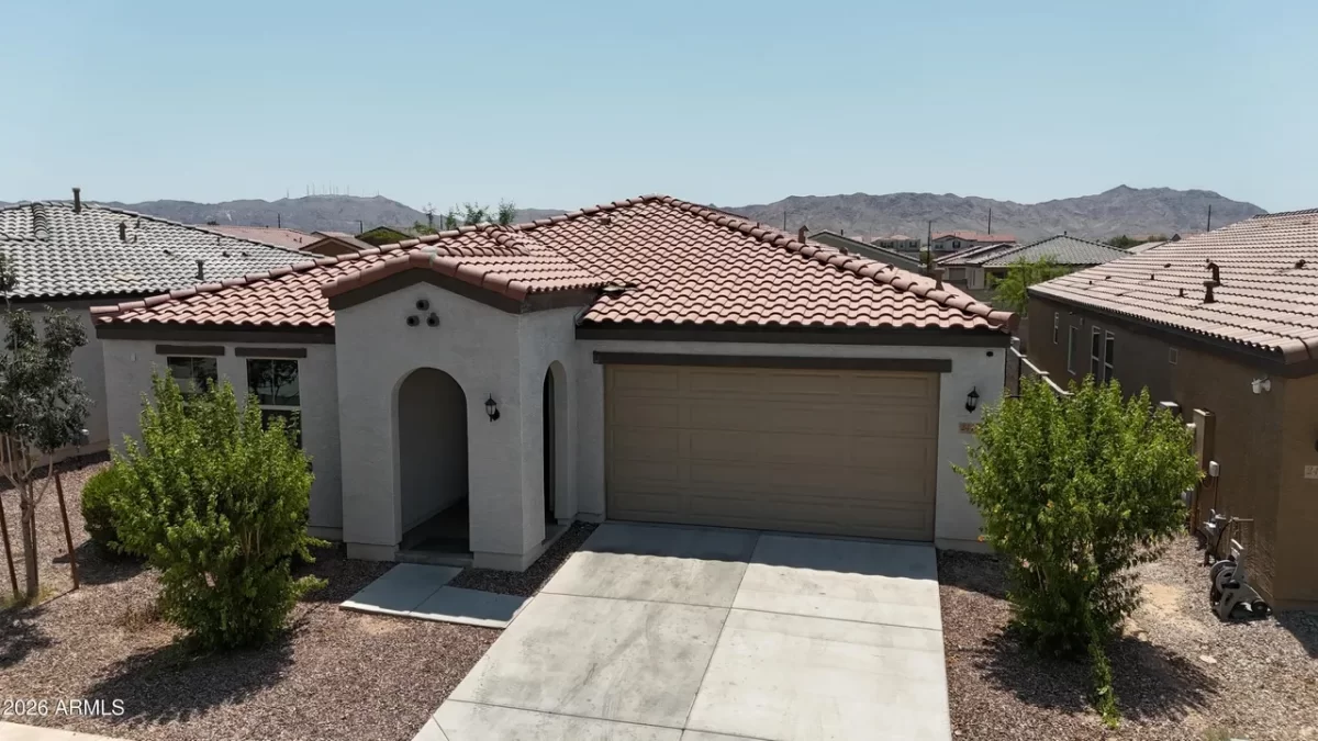 4BR House for Sale in Phoenix, AZ