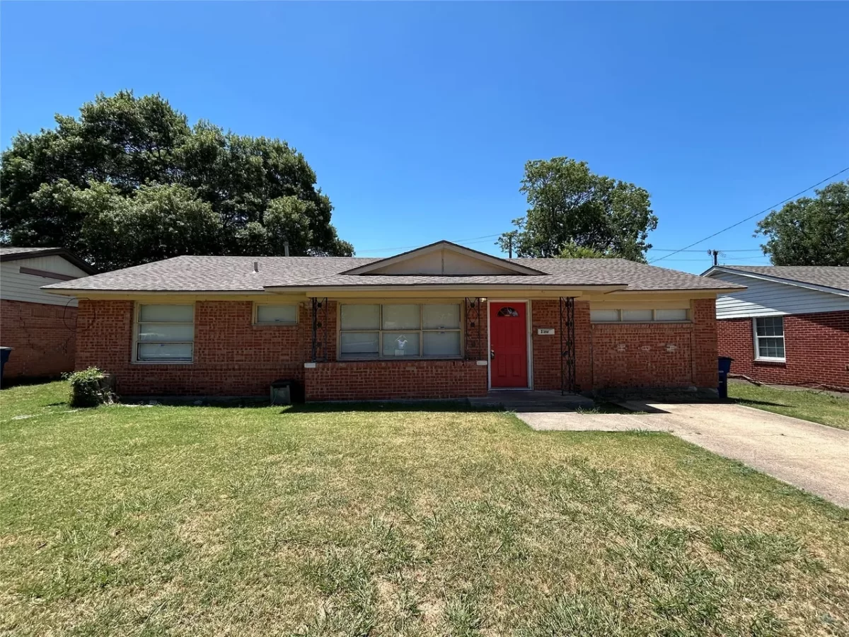 4BR House for Sale in Dallas, TX
