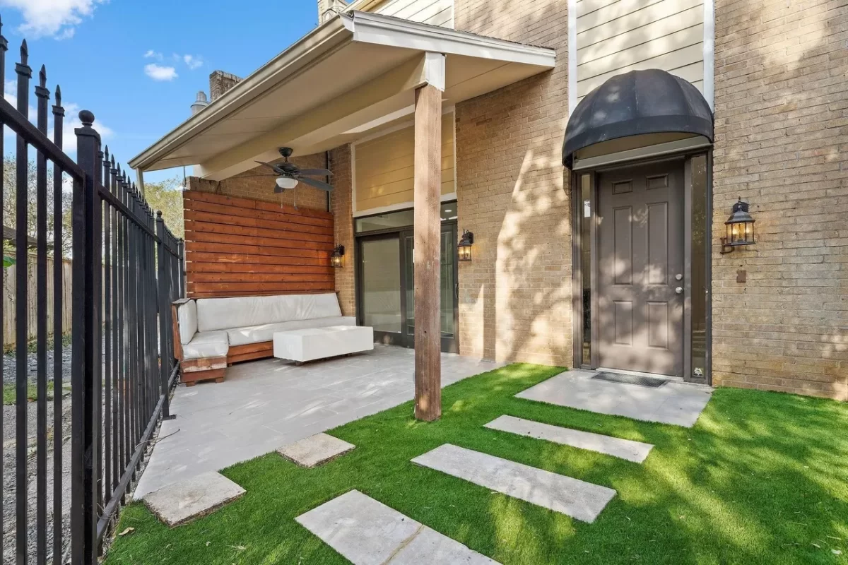 3BR Townhouse for Sale in Houston, TX