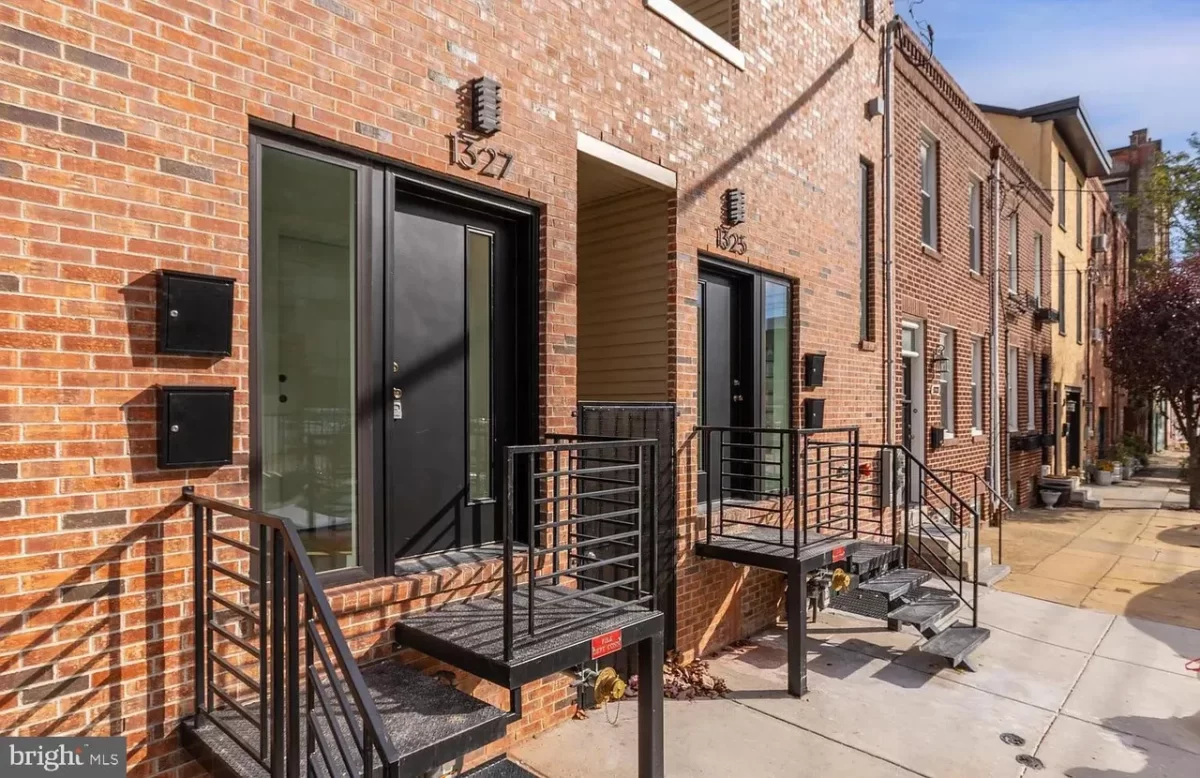 2BR Townhouse for Rent in Philadelphia, PA