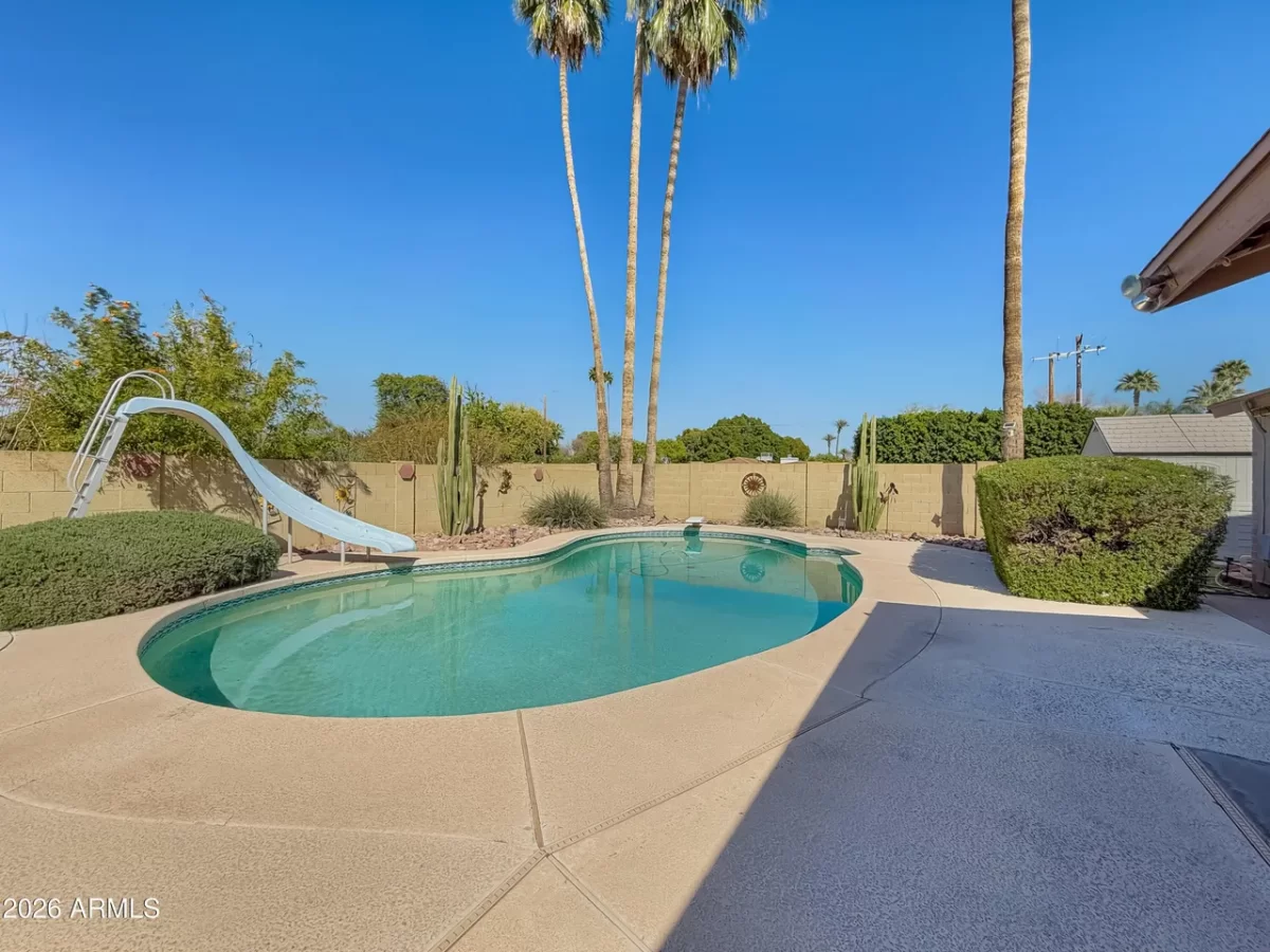 4BR House for Sale in Phoenix, AZ