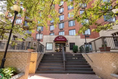 2BR Condo for Sale in Hoboken, NJ