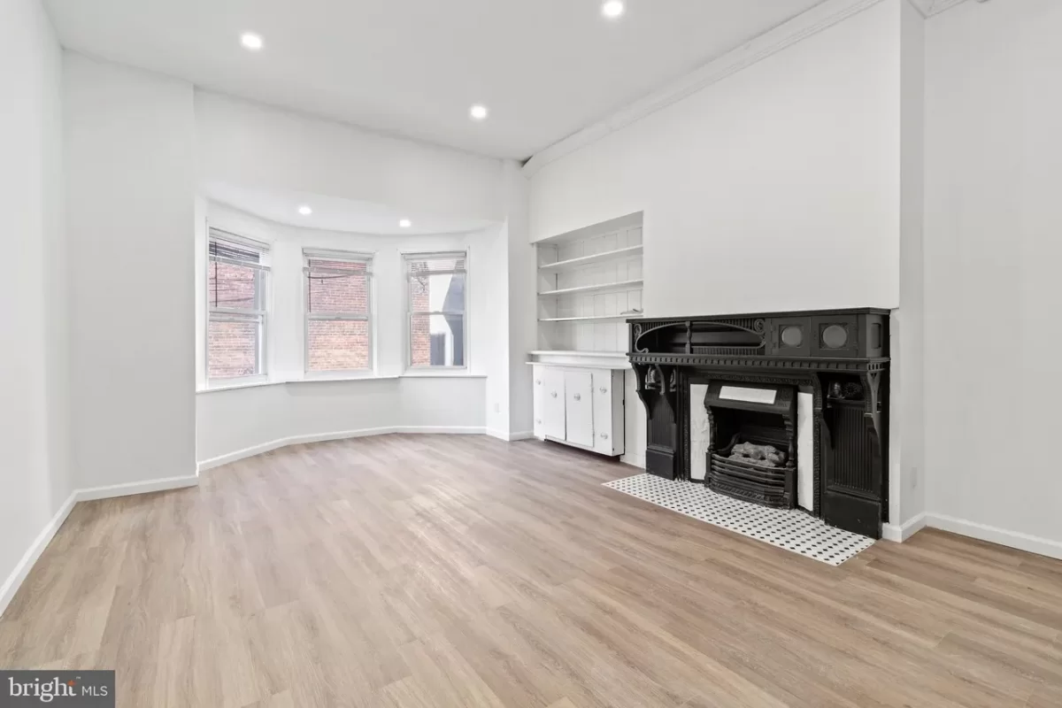 2BR Townhouse for Rent in Philadelphia, PA