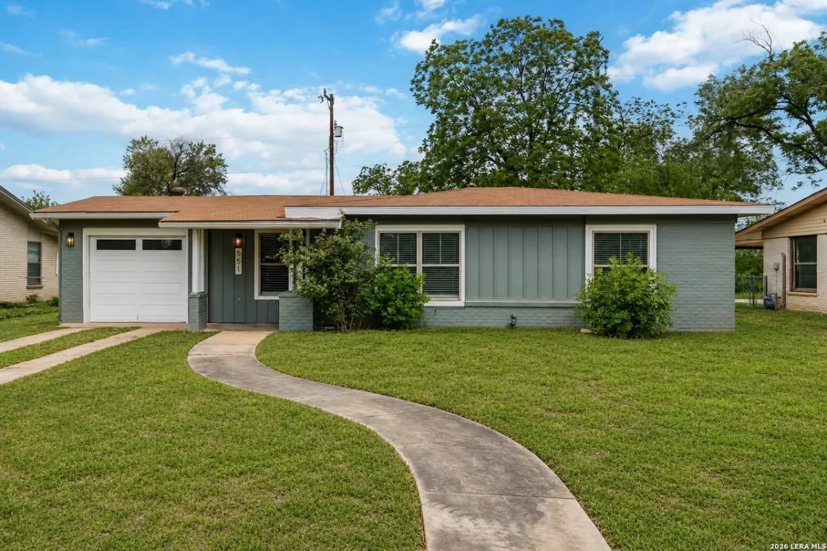 3BR House for Sale in San Antonio, TX