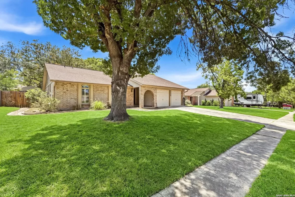 3BR House for Sale in San Antonio, TX