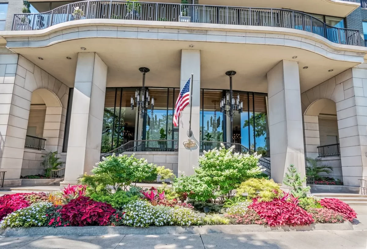 3BR Condo for Sale in Chicago, IL
