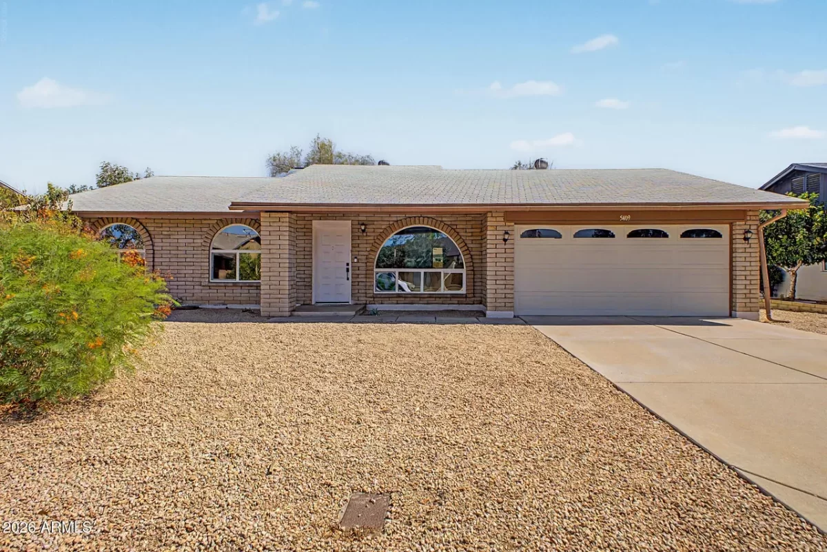 3BR House for Sale in Glendale, AZ