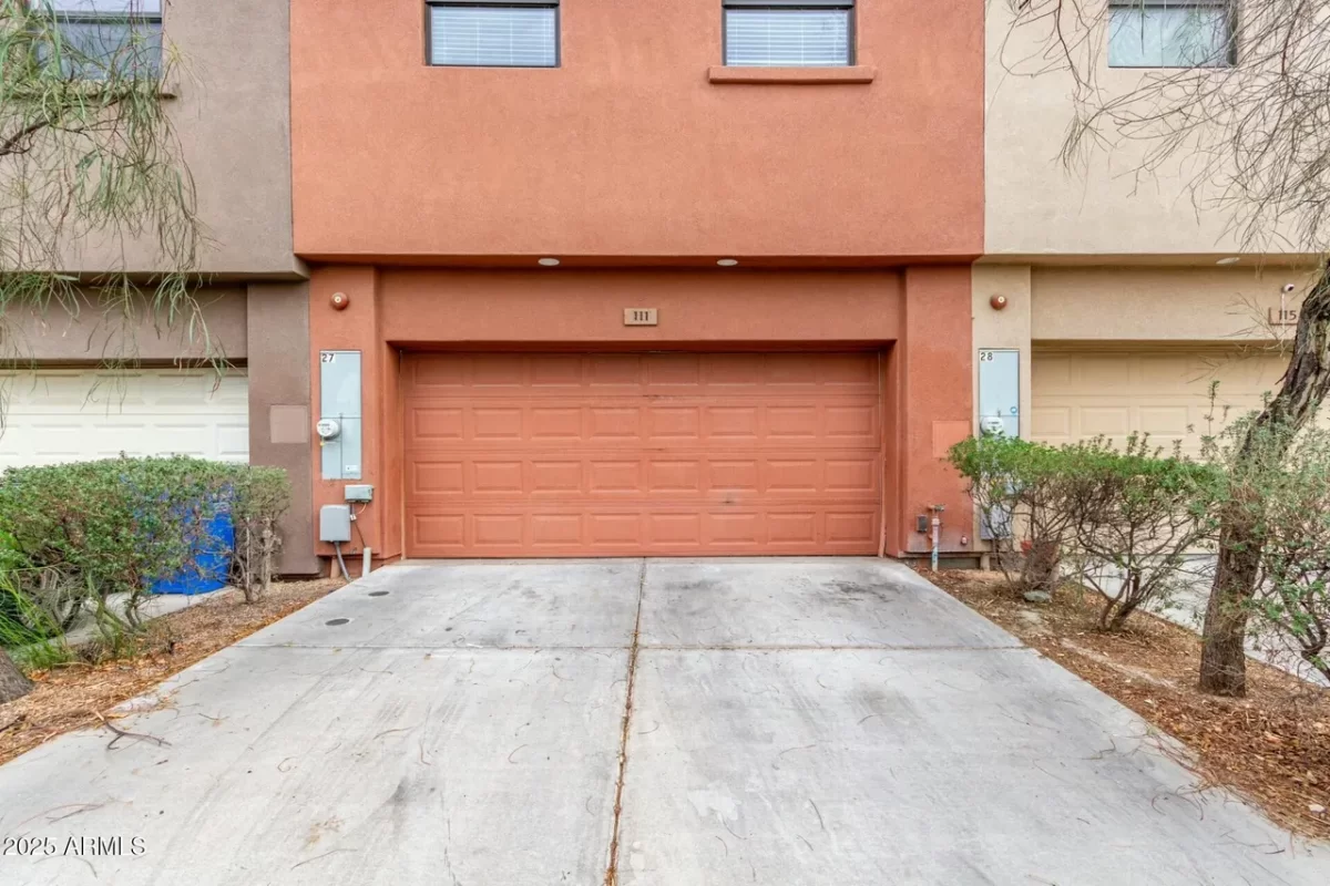 4BR Townhouse for Rent in Phoenix, AZ