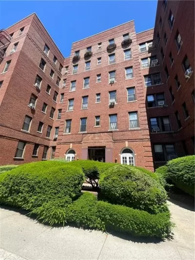 1BR Condo for Sale in Brooklyn, NY