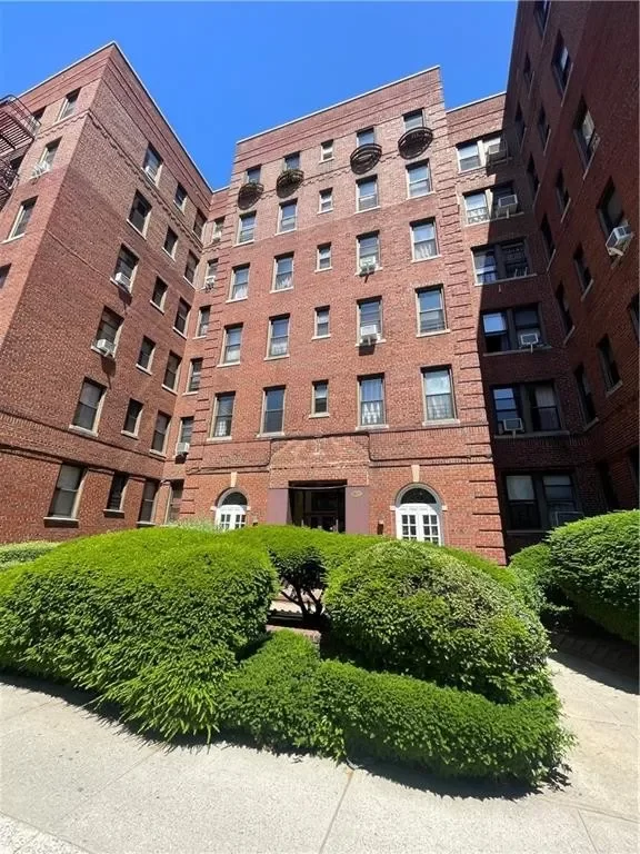 1BR Condo for Sale in Brooklyn, NY