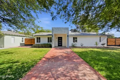 3BR House for Sale in Phoenix, AZ