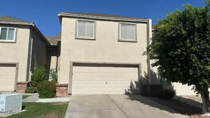 3BR Townhouse for Sale in Phoenix, AZ