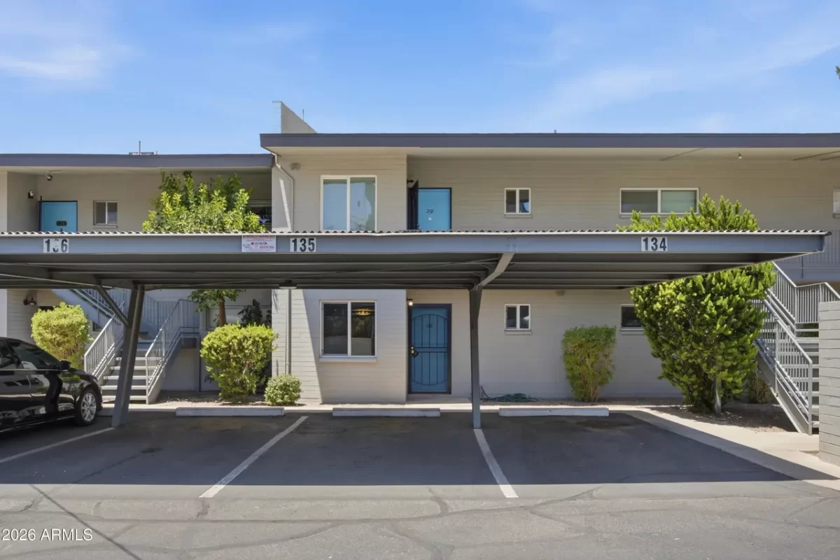2BR Condo for Sale in Phoenix, AZ